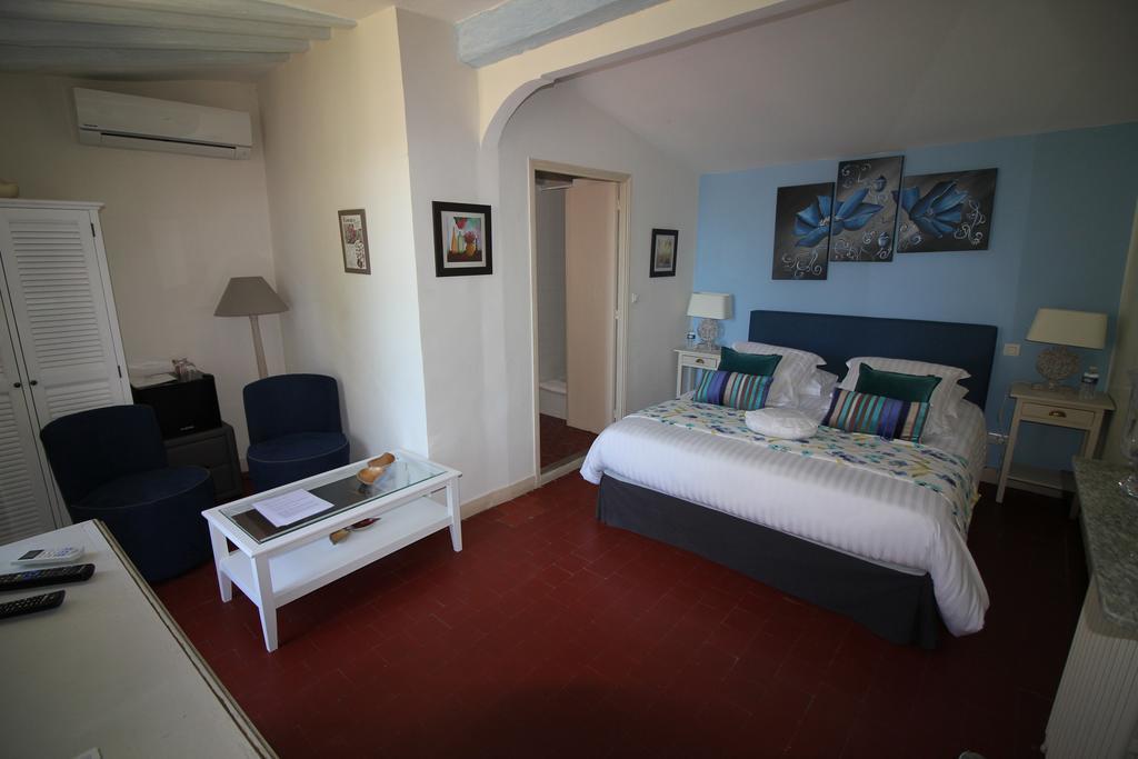 Le Clos Des Canebiers Bed & Breakfast Grasse Exterior photo